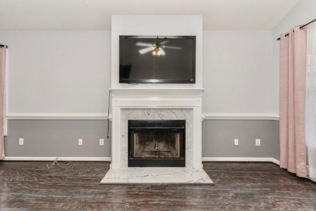 4408 Valley Cove Ct - Photo 6 of 25
