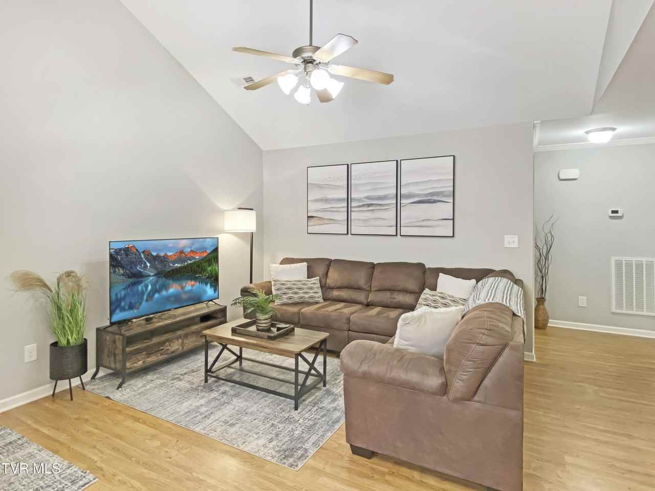 163 Browns Rd #317 - Photo 3 of 33