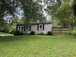 featured image of 319 Howell St #1