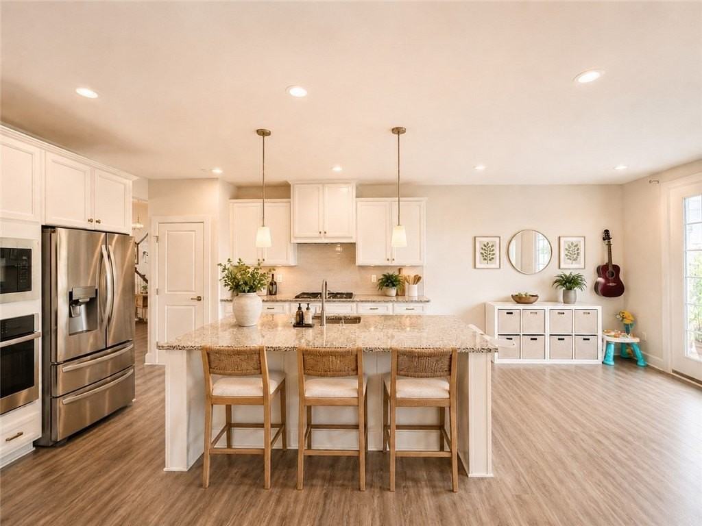 4303 Spruce Rd - Photo 5 of 50