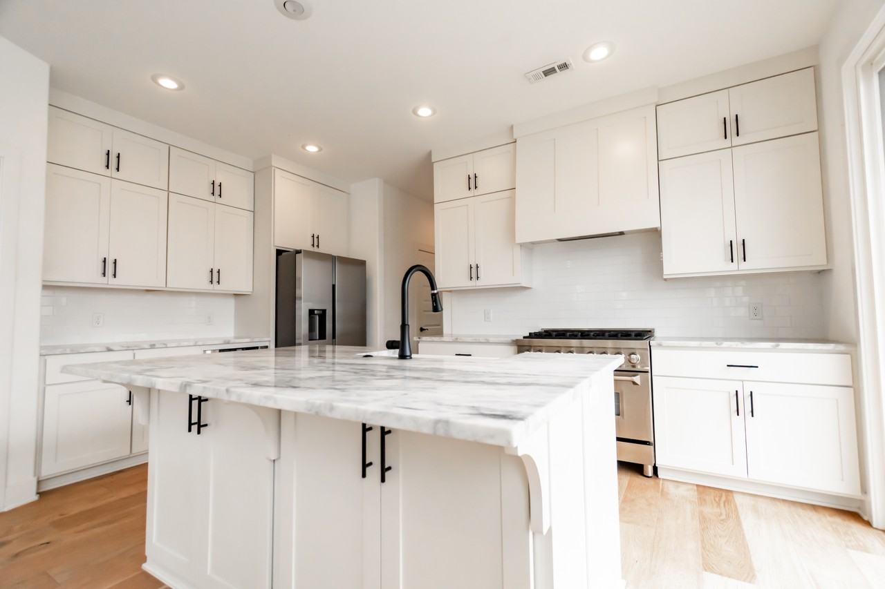 1430 E Huntsville Rd #1 - Photo 6 of 21