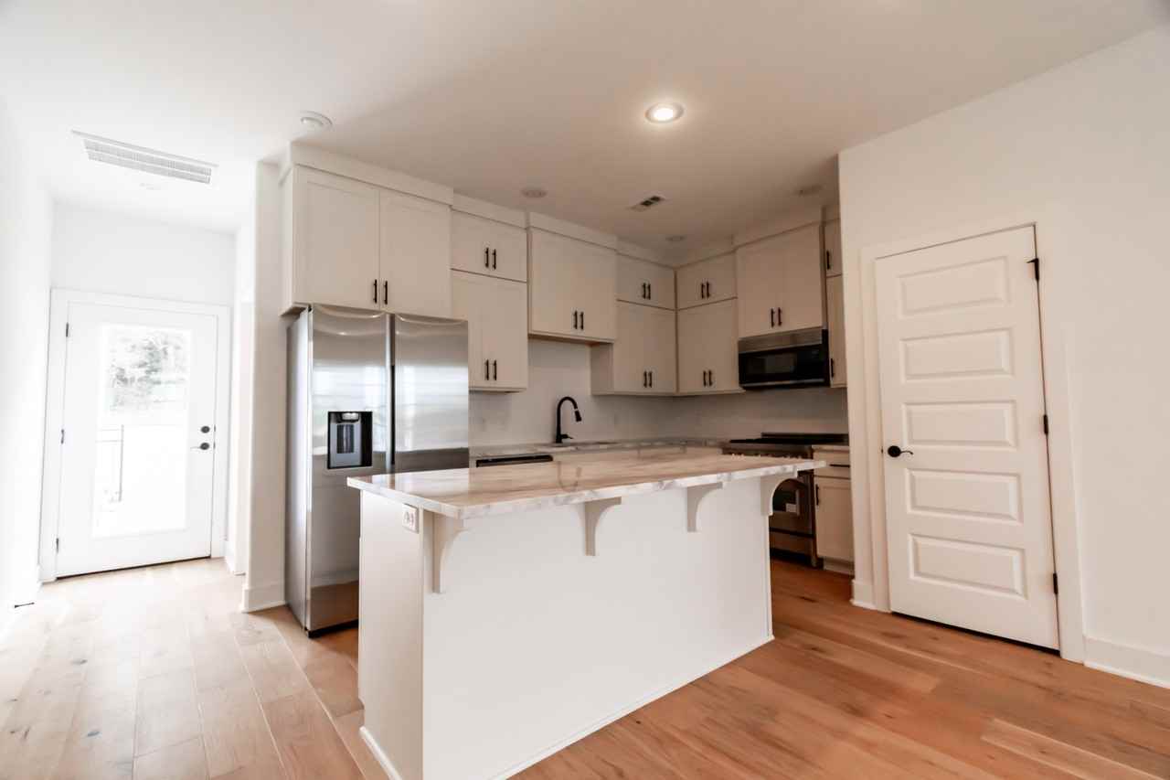 1442 E Huntsville Rd #2 - Photo 6 of 18
