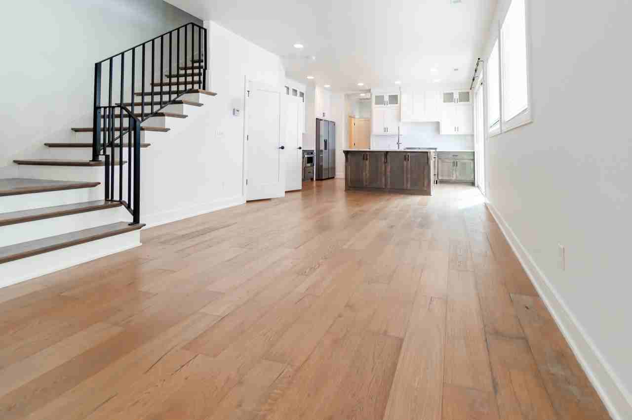 604 S Willow Ave #1 - Photo 5 of 21