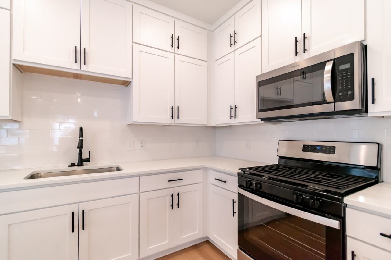 1228 W James St #1 - Photo 7 of 16