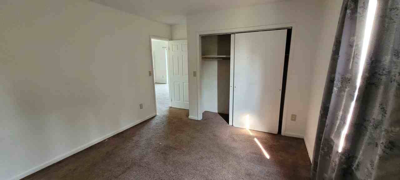 3 Summit Ave #3C - Photo 4 of 40