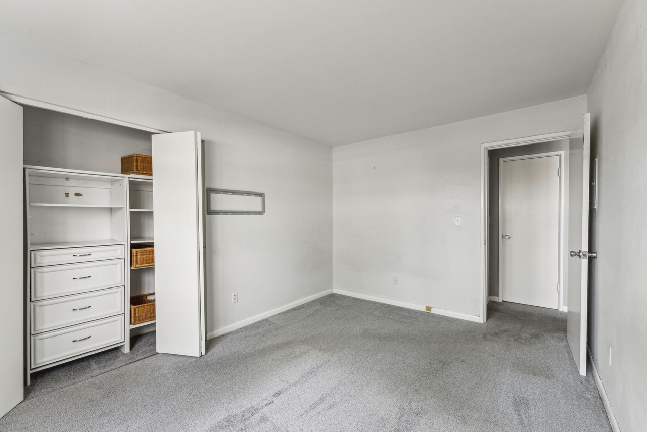 1 Walter Avenue - 1Unit 36 #1 - Photo 4 of 7