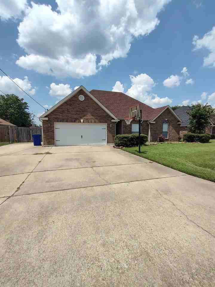 5330 Wellington Ln #1 - Photo 2 of 19