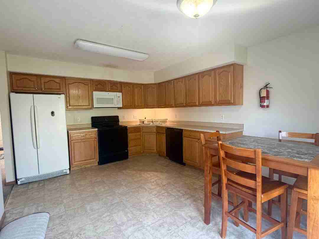 873 Quadrilla St #1 - Photo 3 of 10