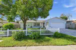 featured image of 855 Westport Dr #1