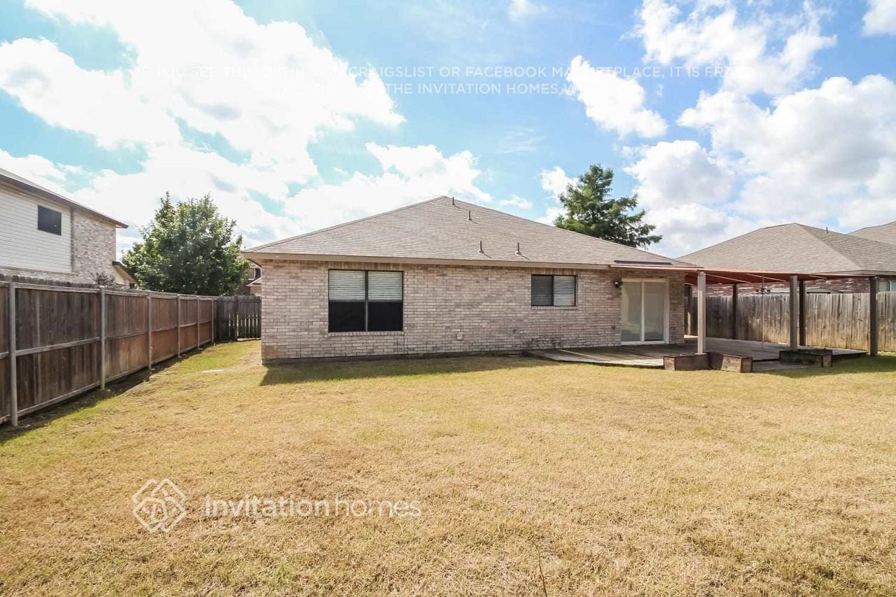 2807 Custer Dr - Photo 4 of 5