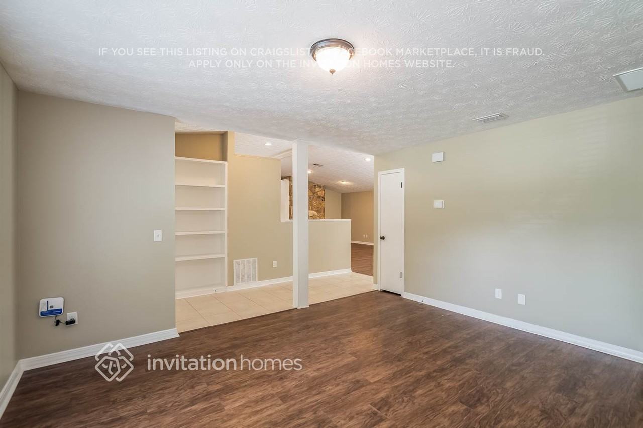 4274 Walnut Bnd - Photo 6 of 21