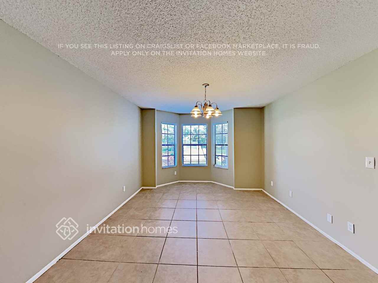 330 Chicago Woods Cir - Photo 5 of 18