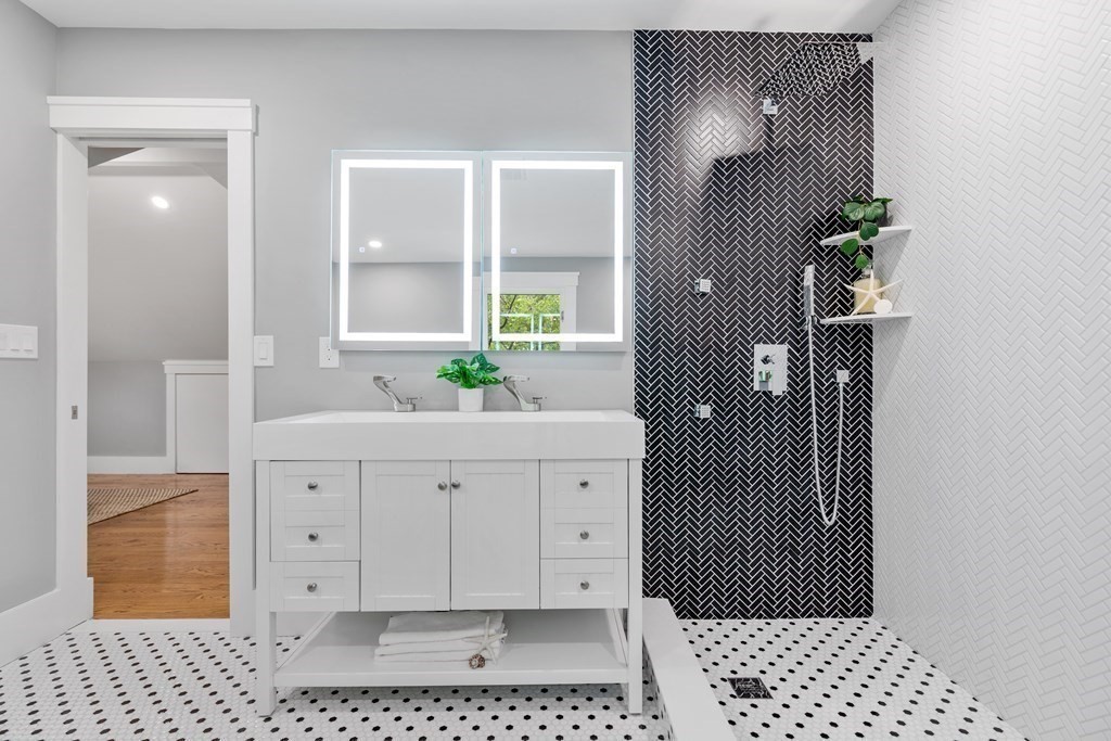 159 Kidder Ave #1 - Photo 7 of 50