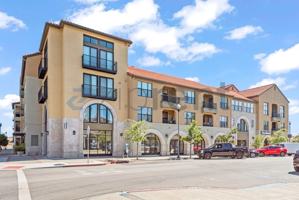 featured image of 1001 Laurel St #210