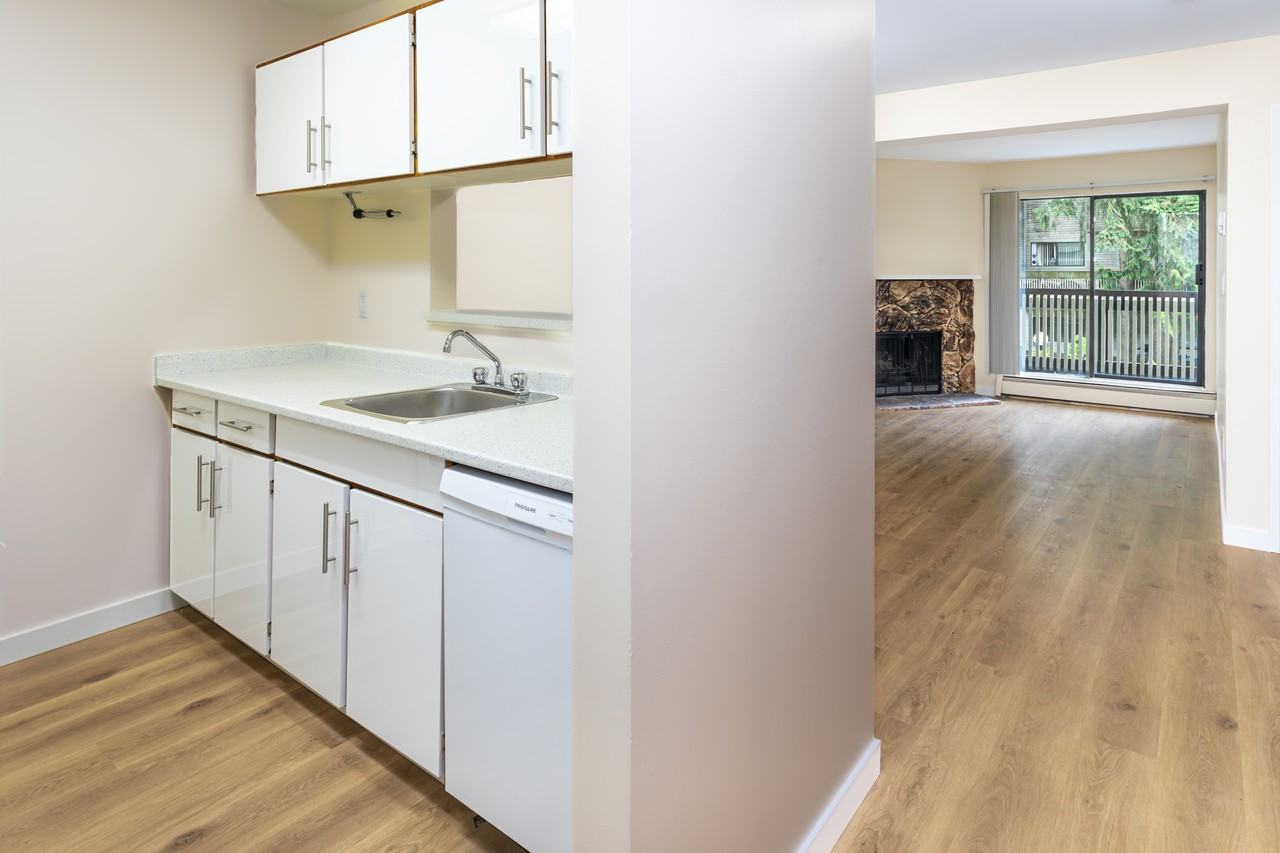 Shannon Gardens Apartments - Photo 4 of 14