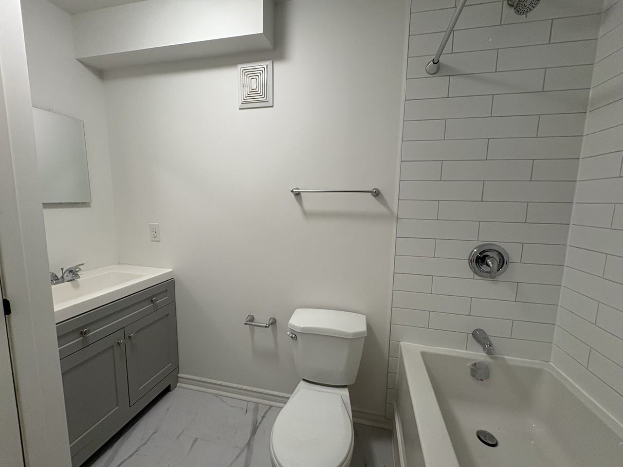 160-168 St Andrew Street - Photo 7 of 8