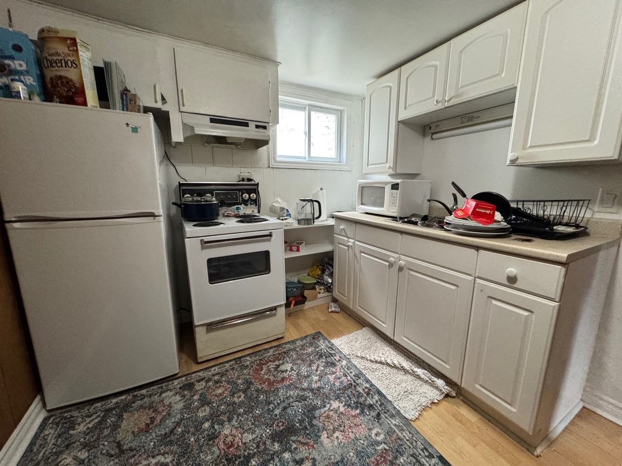 147 Carillon Street - Photo 7 of 11