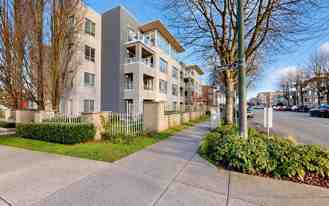 Point Grey Manor - Photo 1 of 1