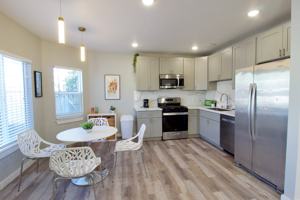 featured image of 1187 34th Street