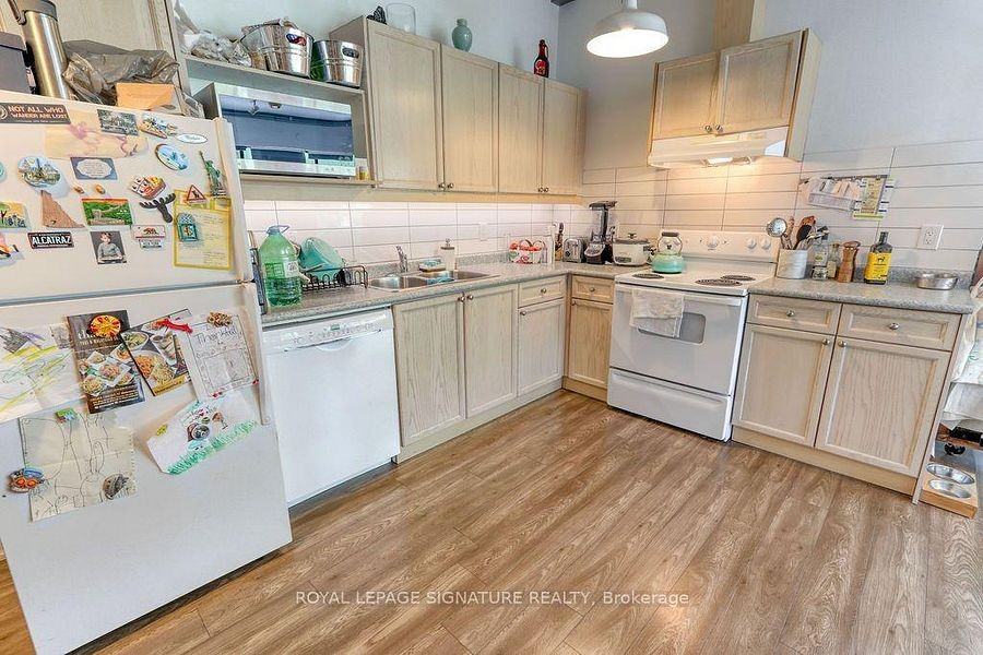 44 Stafford Street #B - Photo 4 of 12