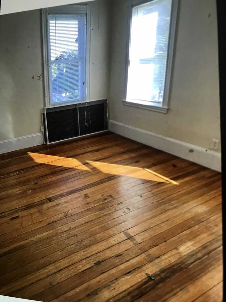 14 Clarendon Avenue #3 - Photo 3 of 13