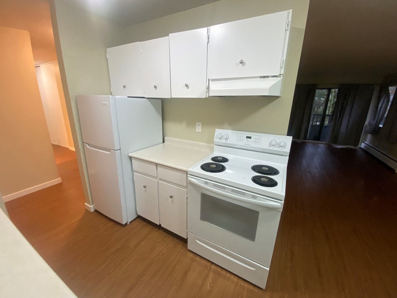 38861 Buckley Ave - Photo 2 of 10
