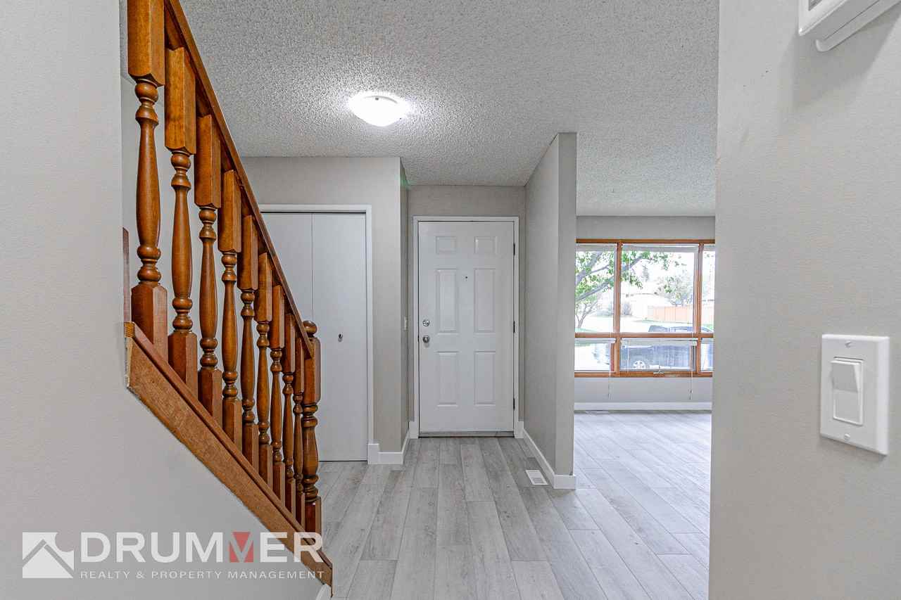 Upp, 96 Macewan Park Way Northwest - Photo 4 of 19