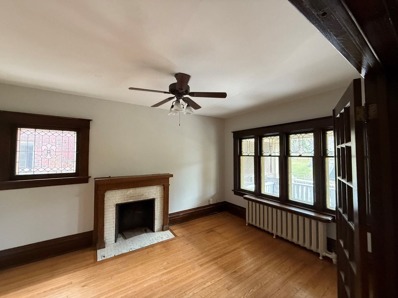 61 Paisley St - Photo 6 of 13
