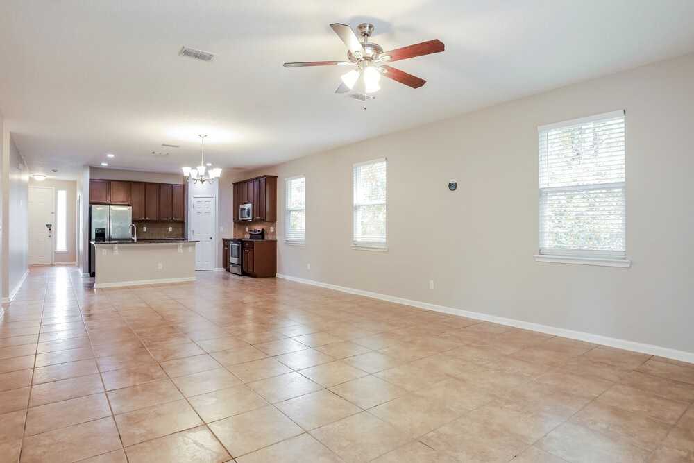 11876 Carson Lake Dr W - Photo 4 of 16