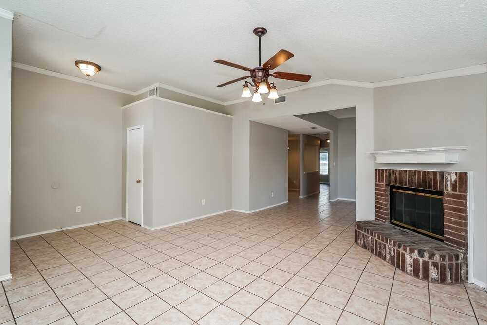 4220 Fernleaf Dr - Photo 4 of 16