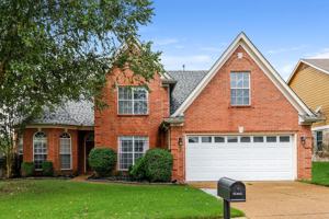 featured image of 1077 Red Fern Cir E