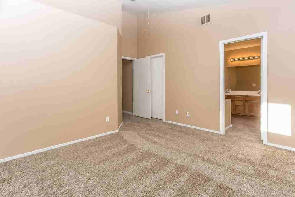2614 Tropical Sands Ave - Photo 7 of 15