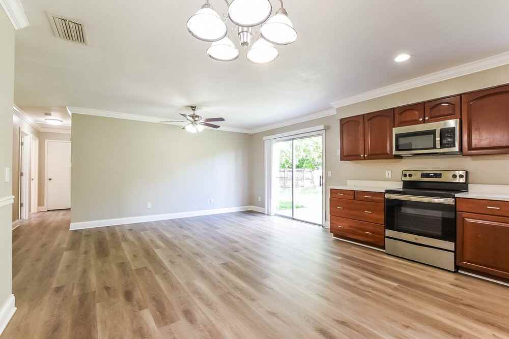 517 Sean Ct - Photo 5 of 16