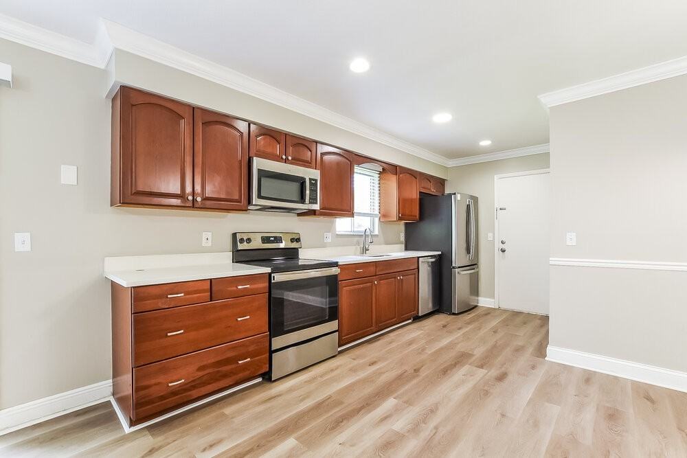517 Sean Ct - Photo 7 of 16