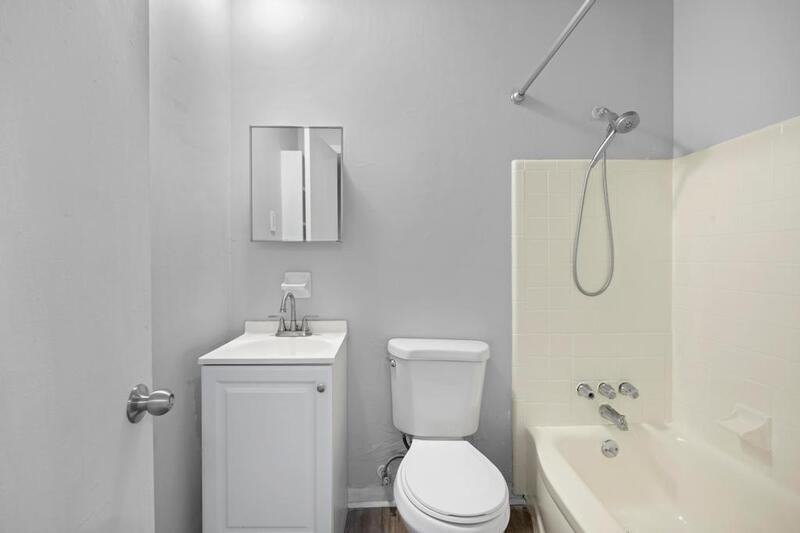 2150 Inwood Ter - Photo 6 of 19