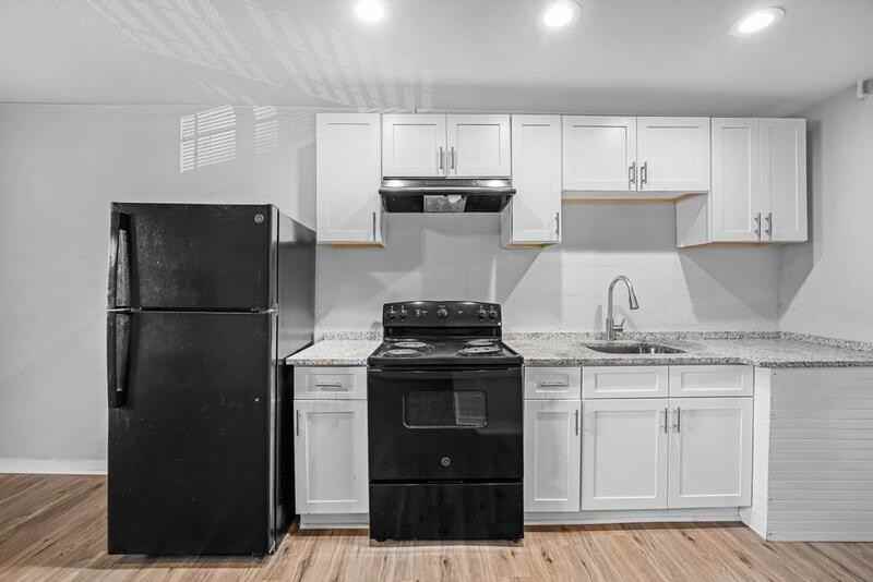 2150 Inwood Ter - Photo 7 of 19