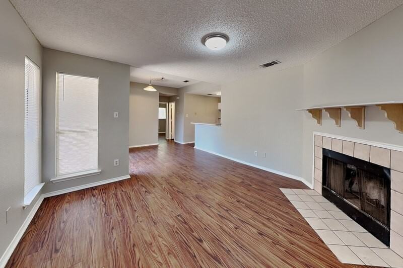 4509 Ebbtide Ct - Photo 5 of 20