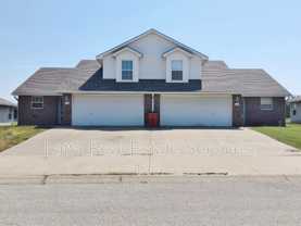 1101 Nw Willow Dr - Photo 1 of 1