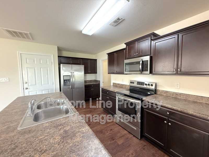 3997 Long Arrow Dr - Photo 5 of 24
