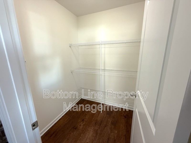 3997 Long Arrow Dr - Photo 6 of 24