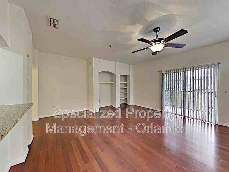 1325 Rotonda Pt #101 - Photo 4 of 18