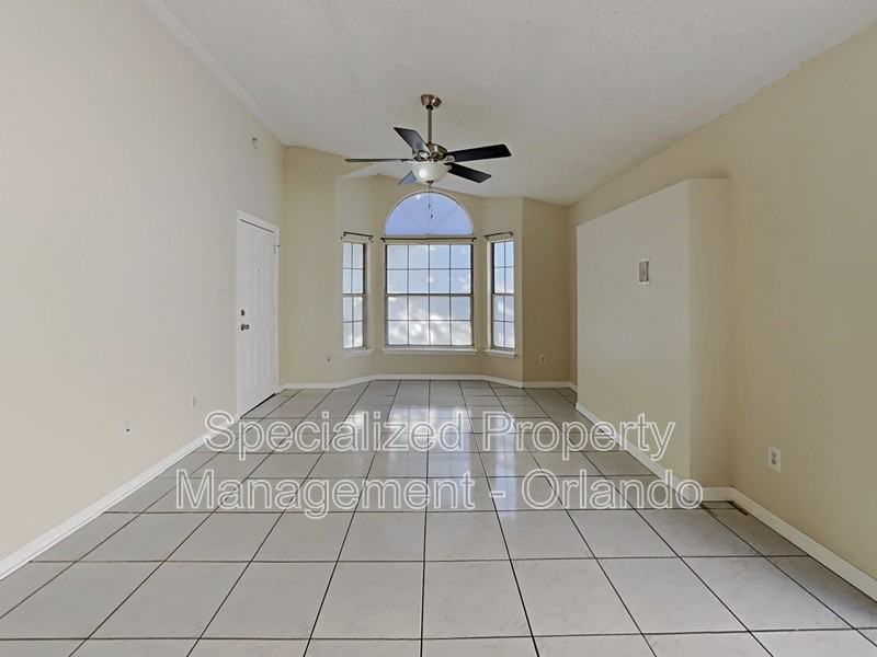 1603 Winter Green Blvd - Photo 6 of 18