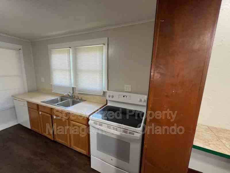 314 S Boyd St - Photo 6 of 14