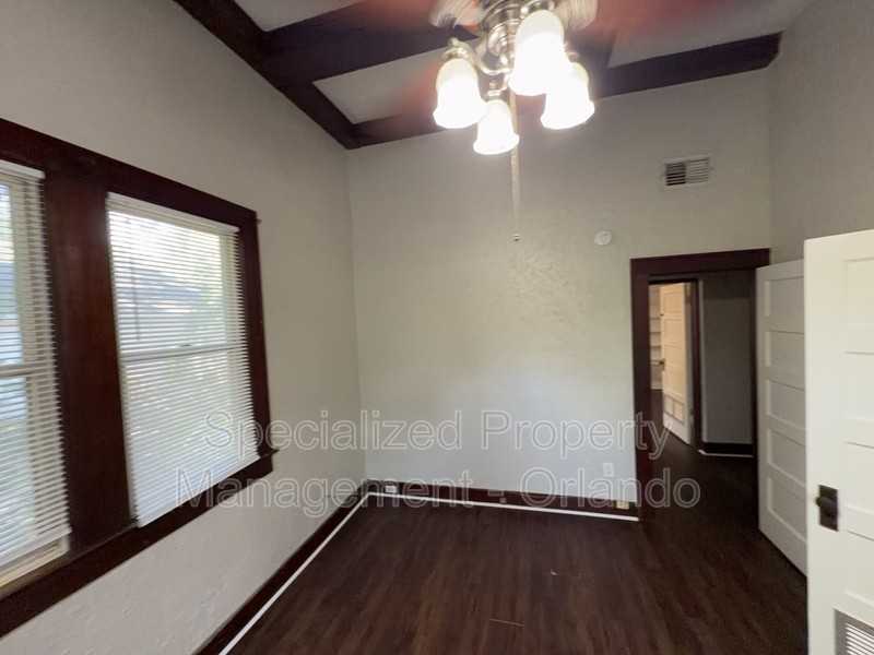 314 S Boyd St - Photo 7 of 14