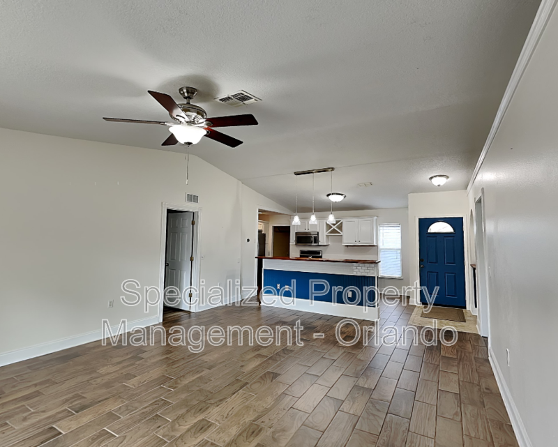 3512 Stonefield Dr - Photo 3 of 19