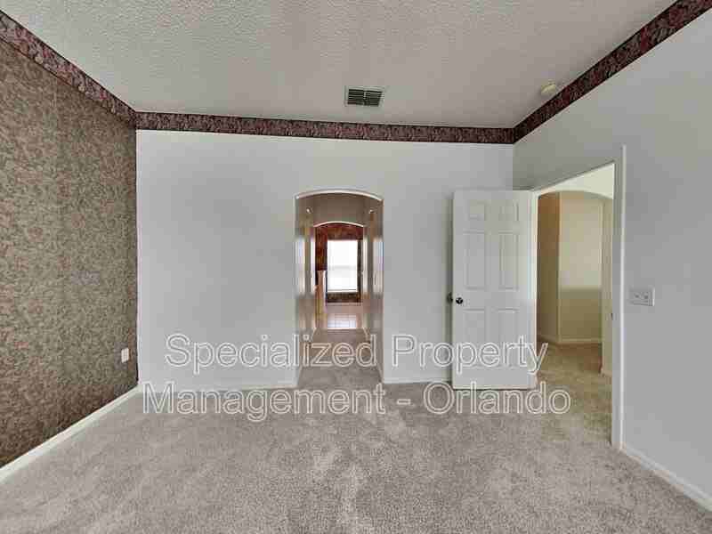 3233 Kings Ridge Ter - Photo 4 of 25