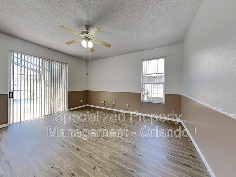 728 Hardwood Cir - Photo 4 of 28