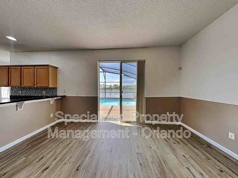 728 Hardwood Cir - Photo 5 of 28