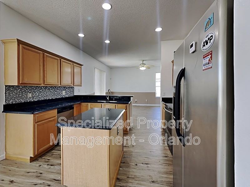 728 Hardwood Cir - Photo 6 of 28