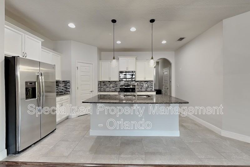15543 Waterleigh Cove Dr - Photo 7 of 26